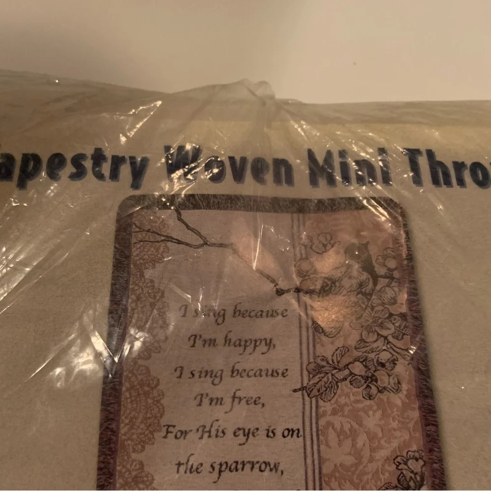 NIP Manual Woodworkers Woven Mini Tapestry Throw His Eye Is On The Sparrow